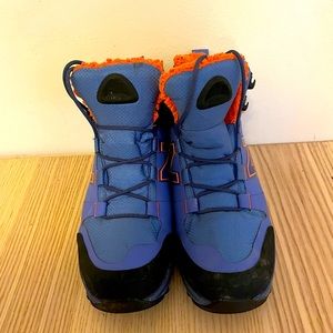 Warm winter snow hiking boots
